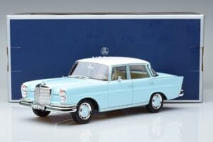 Mercedes 220 S W111 Moder Norev 1:18 183920 Kovina – slika 7 od 7