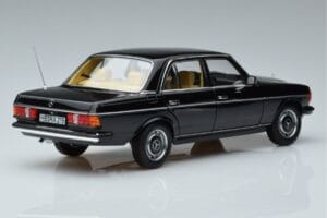 Mercedes 230E W123 Omejena Izdaja Norev 1:18 183711 Kovina – slika 3 od 8