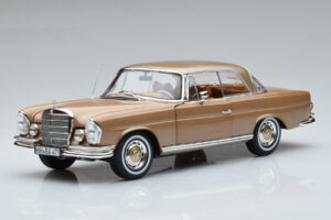 Mercedes 250 SE Coupe W111 Zlata Metalik Norev 1:18