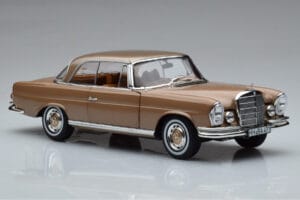 Mercedes 250 SE Coupe W111 Zlata Metalik Norev 1:18 183759 Kovina – slika 5 od 7