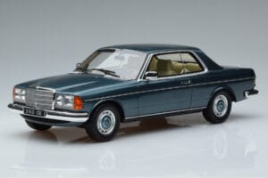 Mercedes 280 CE C123 Modra Otto 1:18 OT627 Smola