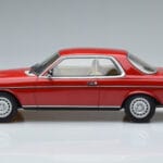 Mercedes 280 CE C123 Rdeč Otto 1:18 OT145 Smola - image 3 of 6