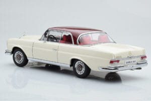 Mercedes 280 SE W108 Bela AUTOart 1:18 76287 Kovina – slika 7 od 8