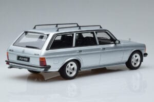 Mercedes 280 TE AMG S123 Srebrn Otto 1:18 OT246 Smola – slika 2 od 6