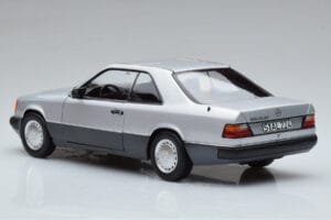 Mercedes 300 CE-24 C124 Coupe Srebrn Norev 1:18 183880 Kovina – slika 6 od 7