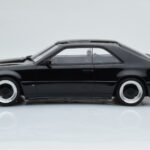 Mercedes 300 CE C124 AMG The Hammer Črn Otto 1:18 - image 3 of 6