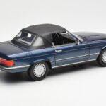 Mercedes 300 SL R107 Pomorska Modra Norev 1:18 - image 3 of 8