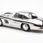 Mercedes 300 SL W198 Krom Minichamps 1:18 - image 7 of 8