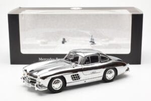 Mercedes 300 SL W198 Krom Minichamps 1:18 B66040645 Kovina – slika 8 od 8