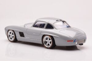 Mercedes 300 SL W198 Gullwing By S-Klub Siv GT Spirit 1:18 GT418 Smola – slika 5 od 6