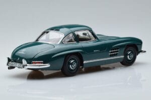 Mercedes 300 SL W198 Gullwing Zelen Norev 1:18 183851 Kovina – slika 3 od 7