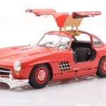 Mercedes 300 SL W198 Gullwing Rdeč Minichamps 1:18 - image 2 of 8