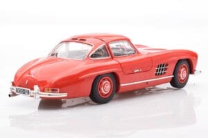 Mercedes 300 SL W198 Gullwing Rdeč Minichamps 1:18 110037211 Kovina – slika 3 od 8