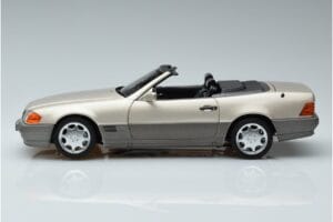 Mercedes 500 SL R129 Smoke Srebrna Norev 1:18 183719 Kovina – slika 4 od 7