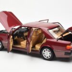 Mercedes 500E W124 Rdeč Metallic Dealerska Izdaja Norev 1:18 - image 5 of 8