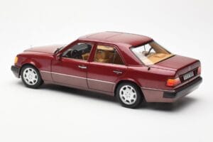 Mercedes 500E W124 Rdeč Metallic Dealerska Izdaja Norev 1:18 B66040699 Kovina – slika 7 od 8