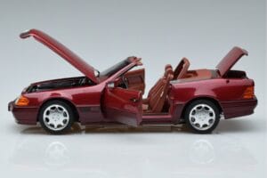 Mercedes 500 SL R129 Omejena Izdaja Norev 1:18 183716 Kovina – slika 4 od 7