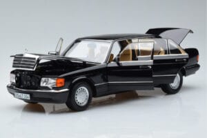 Mercedes 560 SEL W126 Črn Norev 1:18 183793 Kovina – slika 2 od 7