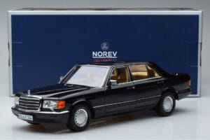 Mercedes 560 SEL W126 Črn Norev 1:18 183793 Kovina – slika 7 od 7