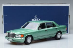 Mercedes 560 SEL W126 Svetlo Zelena Norev 1:18 183469 Kovina – slika 7 od 7