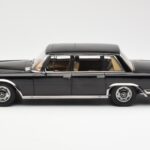 Mercedes 600 SWB W100 Črn KK-Scale 1:18 - image 3 of 6