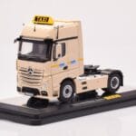 Mercedes Actros Gigaspace IAA 2012 Taksi NZG 1:50 - image 2 of 4