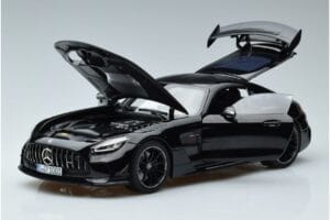 Mercedes AMG GT C190 Black Series Črn Norev 1:18 183900 Kovina – slika 2 od 7