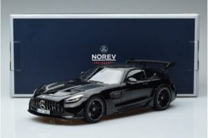 Mercedes AMG GT C190 Black Series Črn Norev 1:18 183900 Kovina – slika 7 od 7