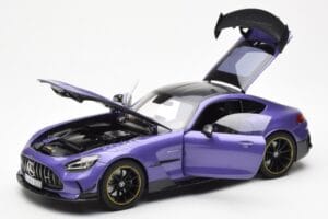 Mercedes AMG GT Black Series Vijolična Asia Exclusive Norev 1:18 183907 Kovina – slika 2 od 8