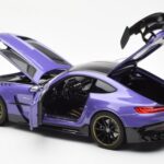 Mercedes AMG GT Black Series Vijolična Asia Exclusive Norev 1:18 - image 5 of 8