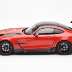 Mercedes AMG GT Black Series Rdeč Asia Exclusive Norev 1:18 - image 4 of 8