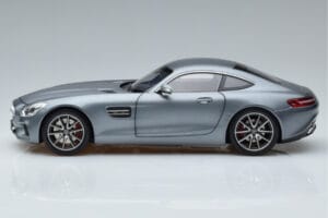 Mercedes AMG GT S Selenite Siv Magno Norev 1:18 B66960343 Kovina – slika 4 od 7