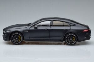 Mercedes AMG GT63 S X290 Dealer Edition Norev 1:18 B66960460 Kovina – slika 4 od 7