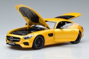 Mercedes AMG GT S C190 Solarbeam Norev 1:18 B66960341 Kovina – slika 2 od 7