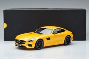 Mercedes AMG GT S C190 Solarbeam Norev 1:18 B66960341 Kovina – slika 7 od 7