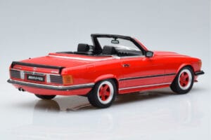 Mercedes AMG SL500 R107 Rdeč Otto 1:18 OT962 Smola – slika 2 od 6