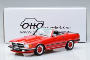 Mercedes AMG SL500 R107 Rdeč Otto 1:18 OT962 Smola – slika 6 od 6