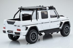 Mercedes Brabus G800 W464 Adventure XLP Polar Bel Almost Real 1:18 860524 Kovina – slika 3 od 8