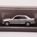 Mercedes C-Class W202 C220 Srebrna Minichamps 1:43 - image 4 of 4
