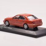 Mercedes C-Class W202 C240 Oranžna Metalik Minichamps 1:43 - image 3 of 4