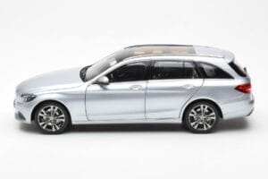 Mercedes C-Class W205 T-Model Srebrna Asia Exclusive Norev 1:18 183865 Kovina – slika 4 od 8