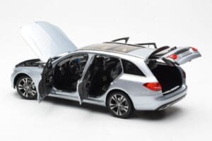 Mercedes C-Class W205 T-Model Srebrna Asia Exclusive Norev 1:18 183865 Kovina – slika 5 od 8
