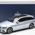 Mercedes C-Class W205 T-Model Srebrna Asia Exclusive Norev 1:18 - image 8 of 8
