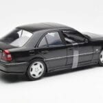 Mercedes C-Class W202 C36 AMG Črna Metalik UT Models 1:18 - image 2 of 6