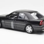 Mercedes C-Class W202 C36 AMG Črna Metalik UT Models 1:18 - image 5 of 6