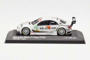 Mercedes C-Class W203 #3 Team AMG Mercedes J. Green DTM 2006 Minichamps 1:43
