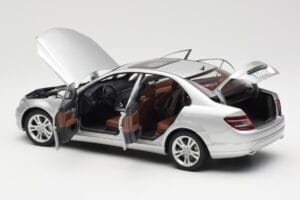 Mercedes C-Class W204 Avantgarde Srebrn AUTOart 1:18 B66962368 Kovina – slika 5 od 8