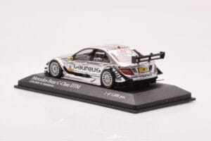 Mercedes C-Class W204 DTM Team AMG Mercedes #8 R. Schumacher DTM 2010 Minichamps 1:43 400103908 Kovina – slika 3 od 4