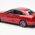 Mercedes C-Class W205 Rdeč Metallic Asia Exclusive Norev 1:18 - image 7 of 8