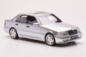 Mercedes C36 AMG W202 Srebrna Otto 1:18 OT443 Smola – slika 4 od 6